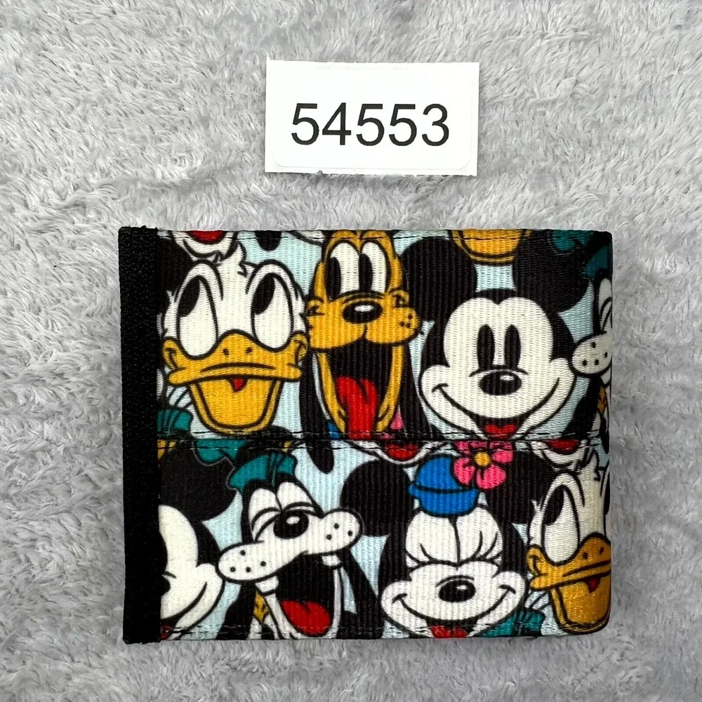 Harveys for Disney Couture‎ Mickey & Friends Boyfriend Seatbelt Bifold Wallet